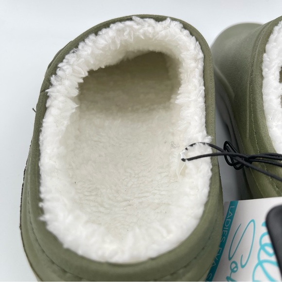 Hello Soho Women’s Olive Green Faux Fur Cozy Lined EVA Slip On Clogs Medium 7/8 - Picture 8 of 13